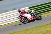 enduro-digital-images;event-digital-images;eventdigitalimages;mallory-park;mallory-park-photographs;mallory-park-trackday;mallory-park-trackday-photographs;no-limits-trackdays;peter-wileman-photography;racing-digital-images;trackday-digital-images;trackday-photos
